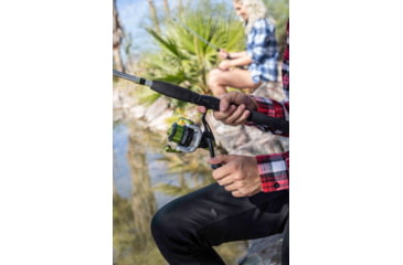 Image of Zebco Stinger Spinning Reel and Rod Combo, 7ft 2-PC Fiberglass Pole, EVA Rod Handle, SZ 40 Reel, Changeable Righ/Left Retrieve, Built-In Hook Keeper, Silver/Black, SSP40702MA.NS3