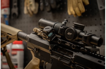 Image of ZeroTech Optics Trace H.A.L.O 1x28mm Enclosed Micro Reflex Sight, 3MOA Reticle, Black, TRAE36