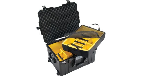 Image of Pelican 1607 Air w/ Padded Dividers, Black, 016070-0040-110