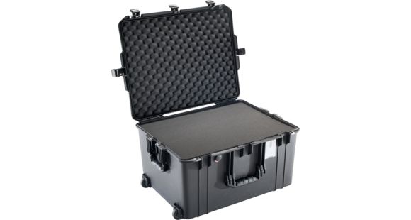 Image of Pelican 1637 Air w/ Foam, Black, 016370-0000-110