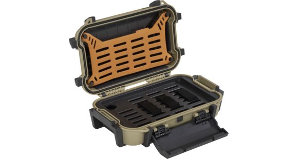 Image of Pelican Ruck Case R40, Tan, Large, RKR400-0000-TAN