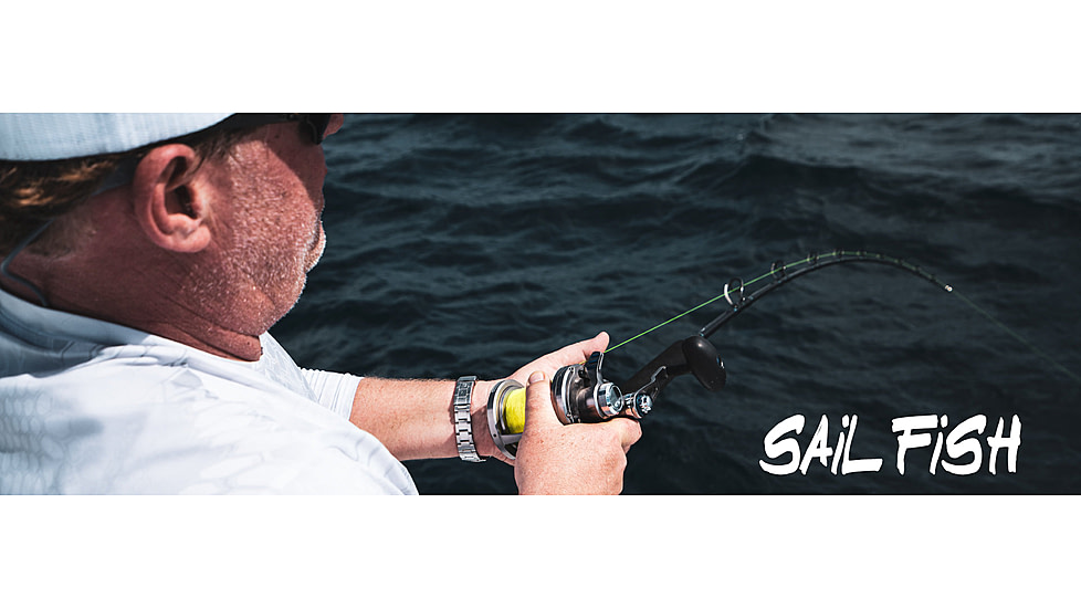 Daiwa Saltiga Star Drag Fishing Reel