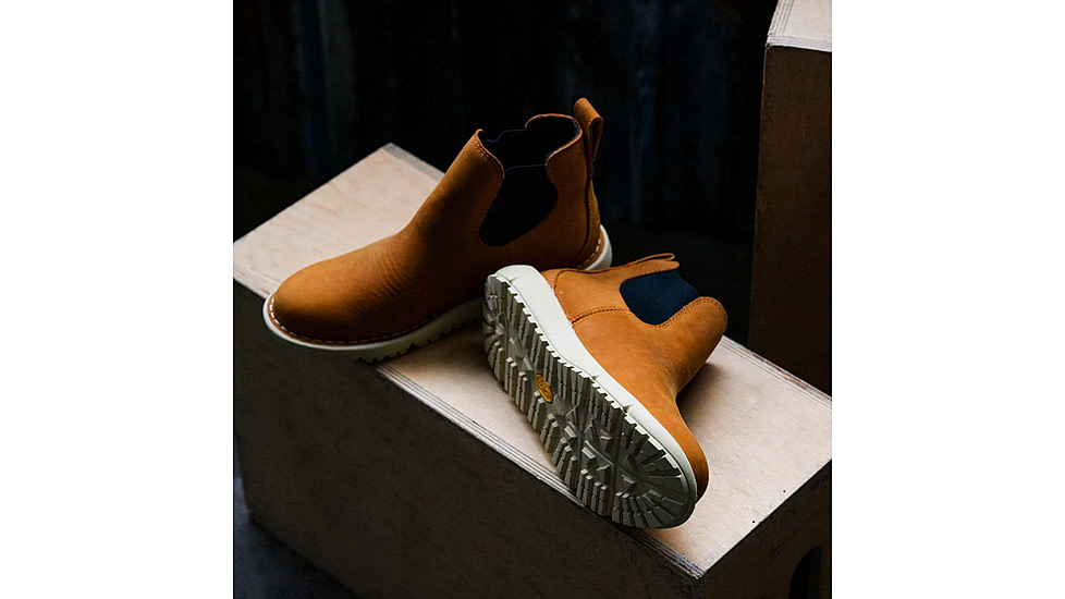 Danner Tramline Chelsea 917 GTX Shoes - Womens, Roasted Pecan, 8.5, 34201-8.5M