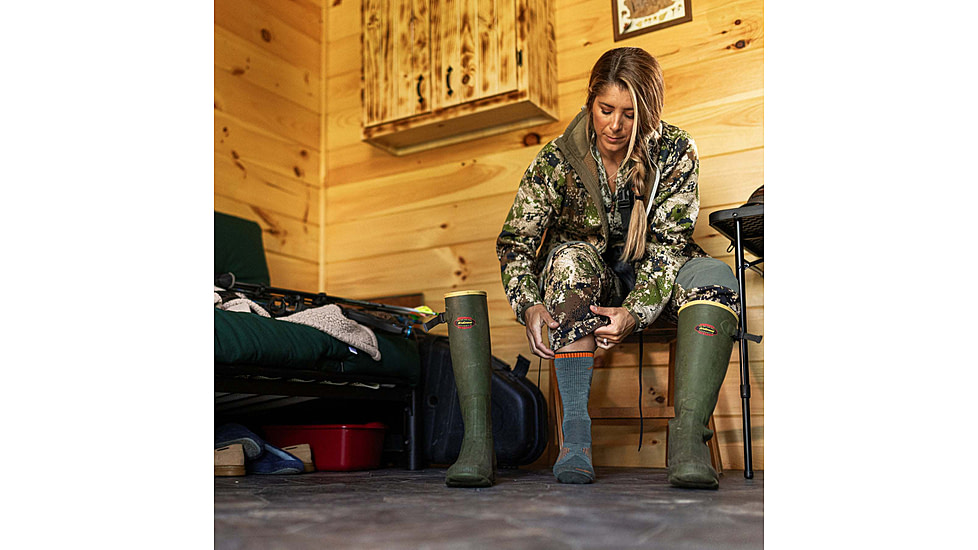 Darn Tough Hunting Boot Lightweight With Cushion Socks - Womens