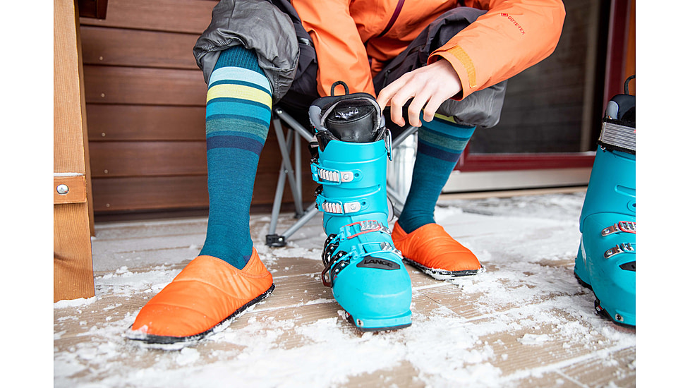 Darn Tough Snowburst Over-The-Calf Midweight w/ Cushion Ski Sock - Womens, Dark Teal, Small, 8028-DARK-TEAL-S-DARN