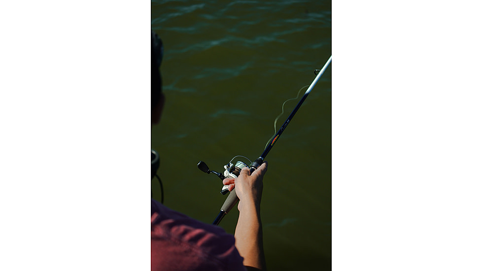 Duckett Fishing Jacob Wheeler Signature Series 2.0 Fast Casting Rod, Medium Heavy, White/Blue, 7 ft 2 in, DFJWT72MH-C