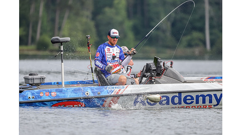 Duckett Fishing Jacob Wheeler Signature Series 2.0 Fast Casting Rod, Medium Heavy, White/Blue, 7 ft 2 in, DFJWT72MH-C