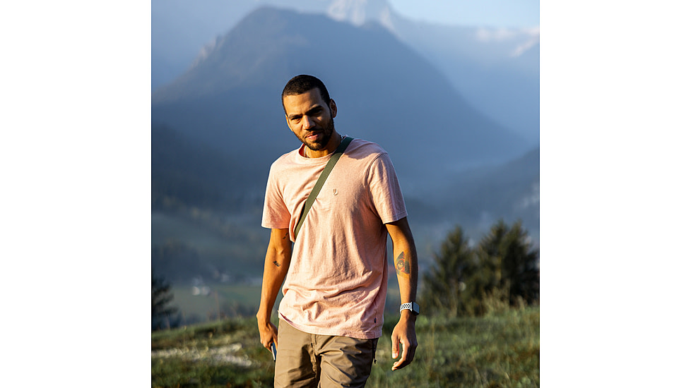 Fjallraven Hemp Blend T-Shirt - Mens, Chalk Rose, Medium, F12600215-302-M