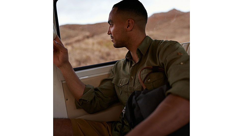 Fjallraven Ovik Travel Long Sleeve Shirt - Mens, Green, Extra Small, F87208-620-XS