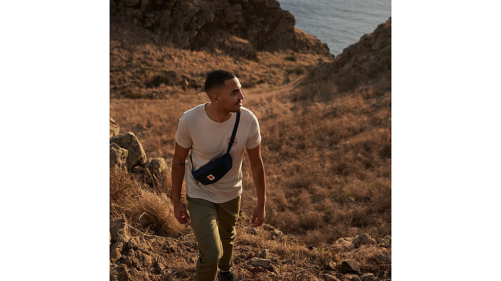 Fjallraven Vardag Trousers - Men's, 48 in, Regular, Green, F86666-620-48/R