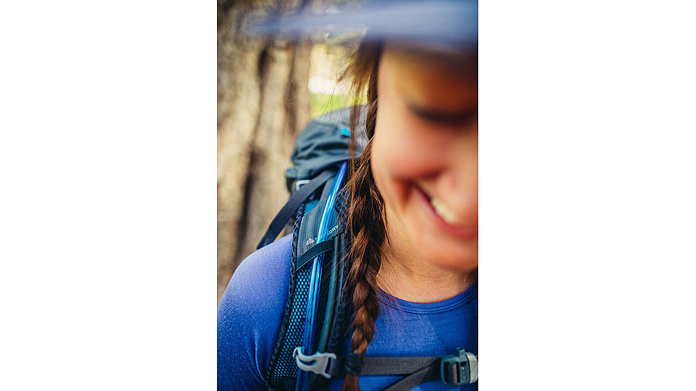 Gregory 28 Liters Jade FreeFloat Daypack, Ethereal Grey, Extra Small/Small, 145652-9978