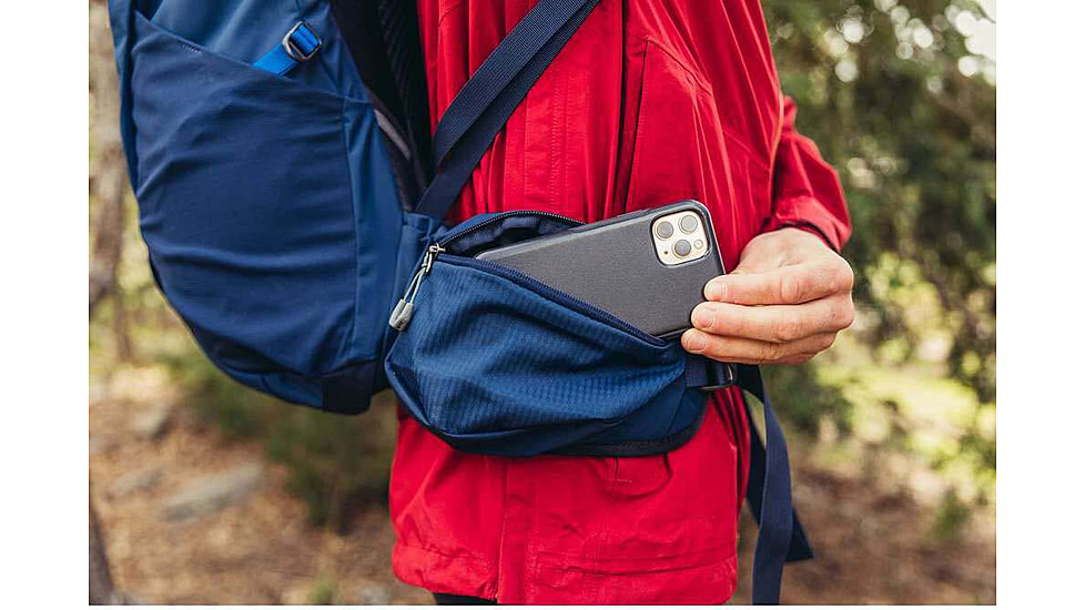 Gregory 30 Liters Zulu FreeFloat Daypack, Halo Blue, Small/Medium, 145664-0527