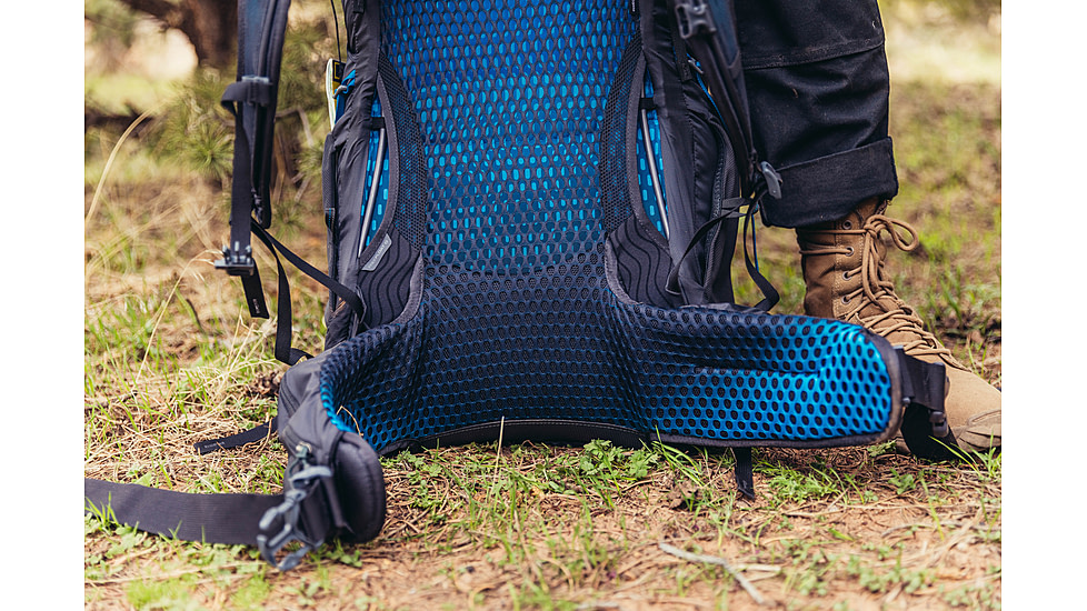 Gregory Focal 58L Backpack, Ozone Black, Medium, 141332-7416