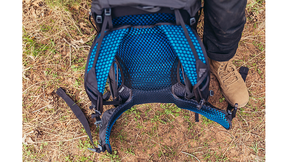 Gregory Focal 58L Backpack, Ozone Black, Medium, 141332-7416