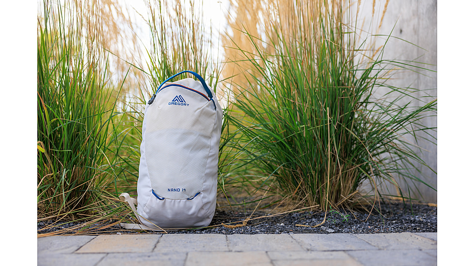 Gregory Nano 14L Daypack, Chalk White, One Size, 153055-A545