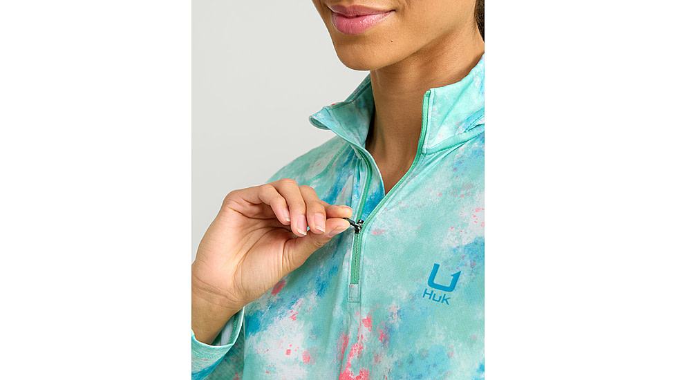HUK Performance Fishing Icon Performance Hoodie - Womens, Bermuda, Medium, H6120171-373-M