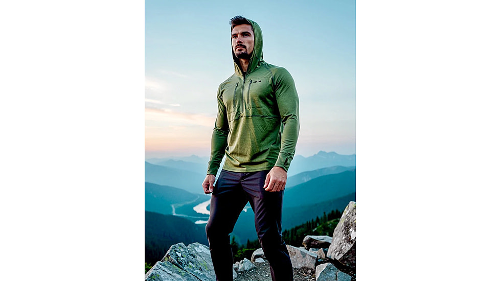 Huto Lifestyle Merino Wool 150GSM Base Layer Hoodie, Ranger Green, Large, MRNOWL-BSLYR-HDIE-RNGGRN-L