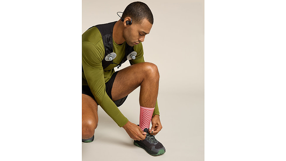 Icebreaker Merino Blend Run+ Ultralight Crew Socks - Men's, Jasper/Plume, Medium, IB0A56VL0FCM