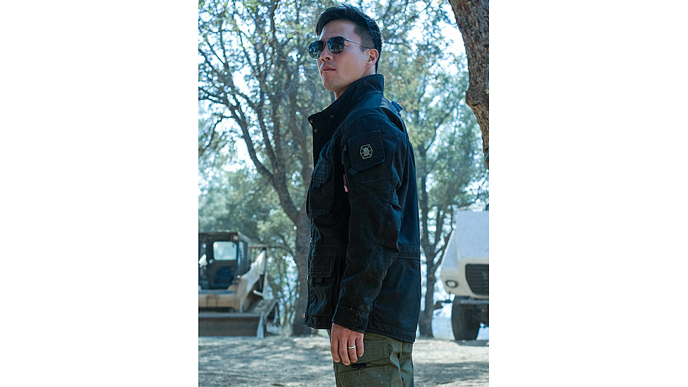 KITANICA Mark V Jacket - Mens, Black, Small Regular, 205-BLK-SMA-REG