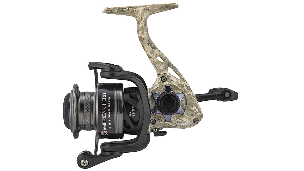 Lew’s American Hero Camo Spinning Reel, SZ 300 Reel, 5+1 Bearings, 6.2-1 Ratio, 1-PC Graphite Frame, Oiled Felt Multi-Disc Drag, Camo/Black, Clam Pack, AHC300G2C