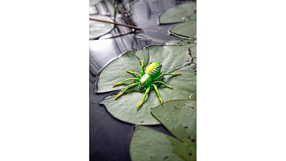 Lunkerhunt Phantom Spider Bait Topwater, 1, 2in, Leaf, SPIDER03