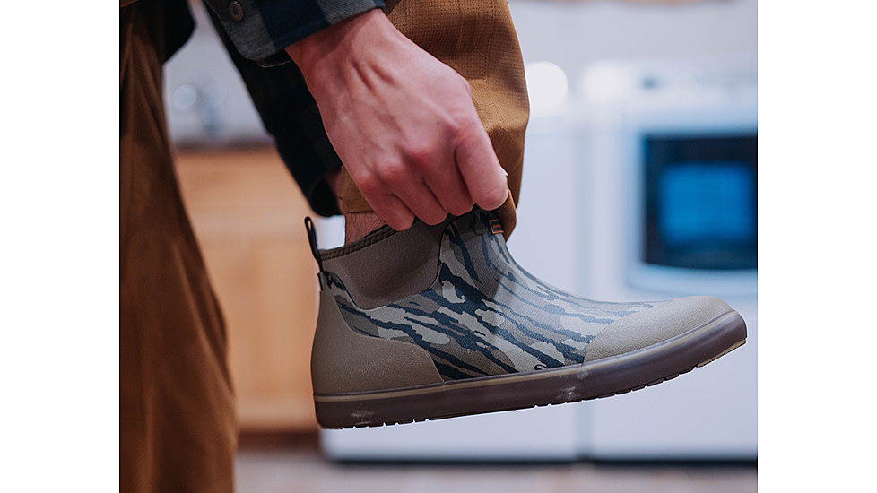 Muddy DV8 Deck Boots