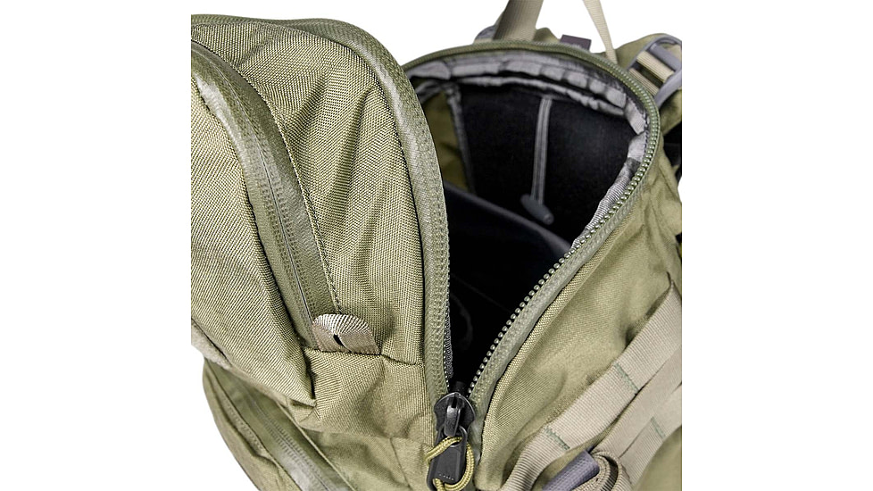 Mystery Ranch Blitz 30 Daypack, Forest, Small/Medium, 112771-311-25