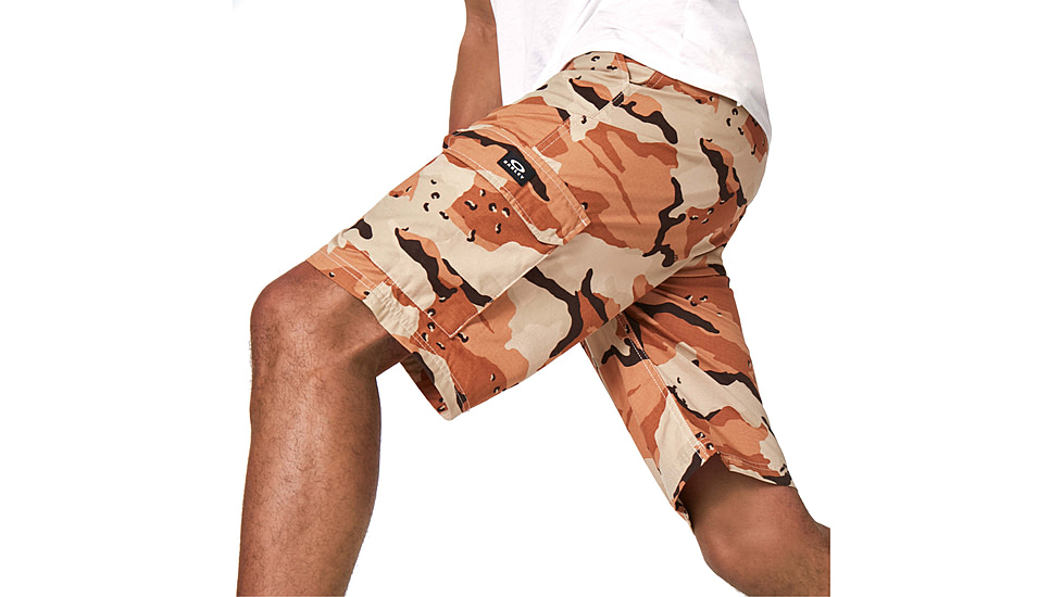 Oakley Utilitarian Cargo Short, Mens, B1B Camo Desert, 31, FOA401071-9H1-31