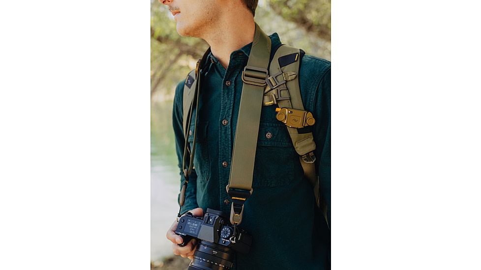 Peak Design Everyday 20 Liters Backpack, Kelp, BEDB-20-KP-3