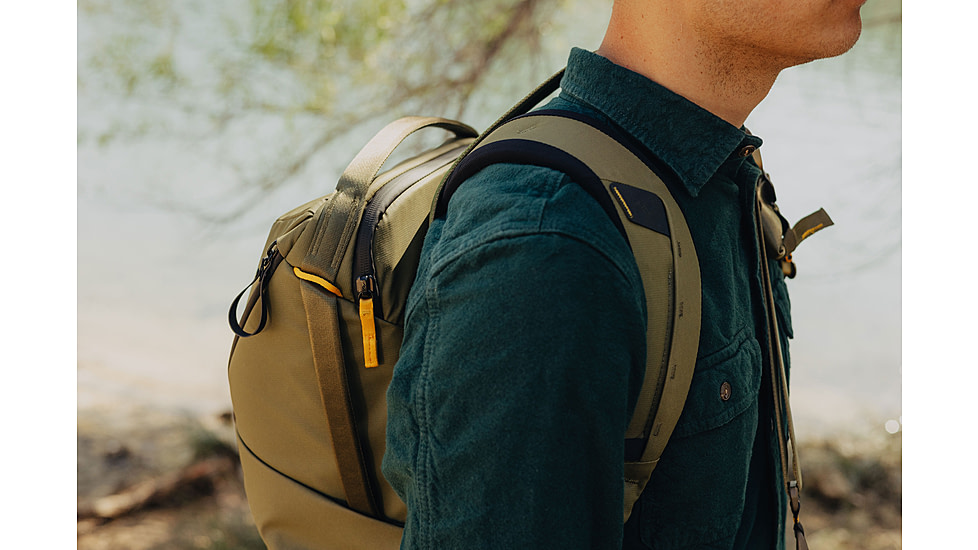 Peak Design Everyday 20 Liters Backpack, Kelp, BEDB-20-KP-3