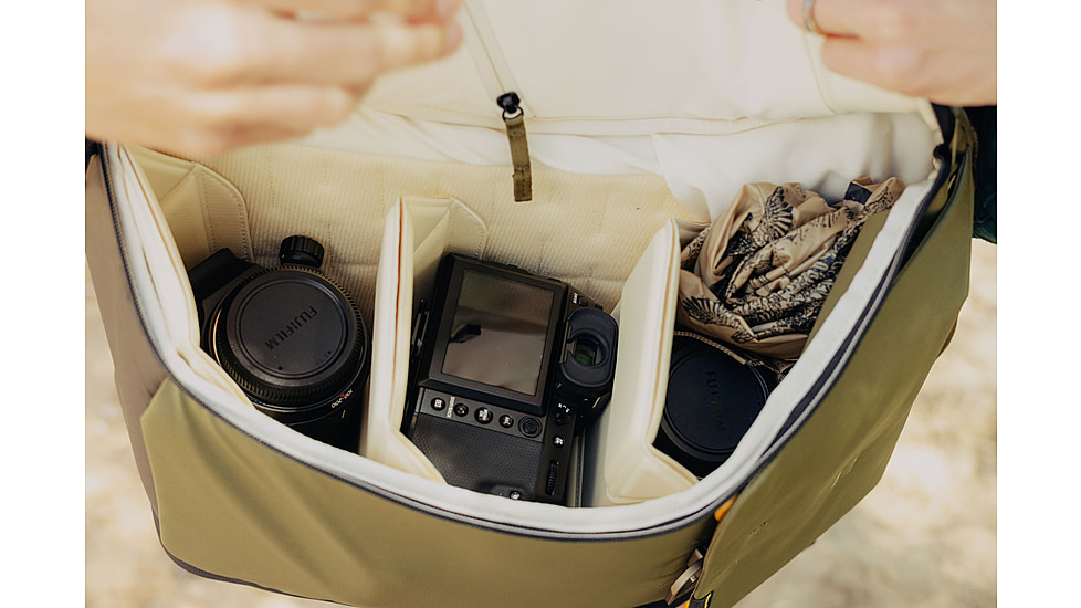 Peak Design Everyday 30 Liters Backpack, Kelp, BEDB-30-KP-3