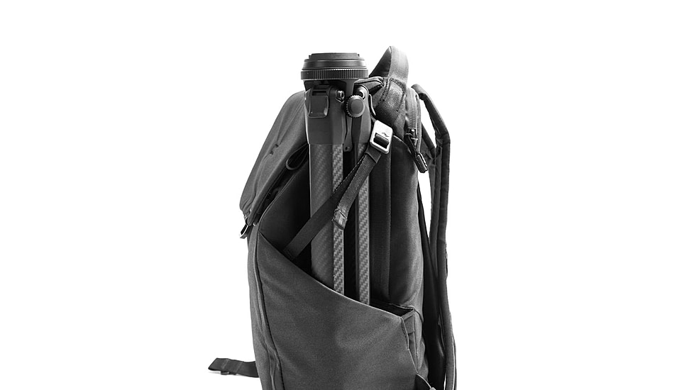 Peak Design Everyday V2 Backpack, 20 Liters, Black, BEDB-20-BK-3