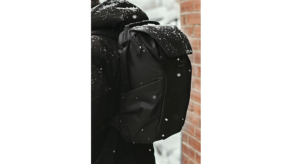Peak Design Everyday V2 Backpack, 20 Liters, Black, BEDB-20-BK-3