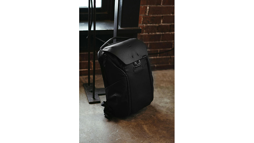 Peak Design Everyday V2 Backpack, 20 Liters, Black, BEDB-20-BK-3