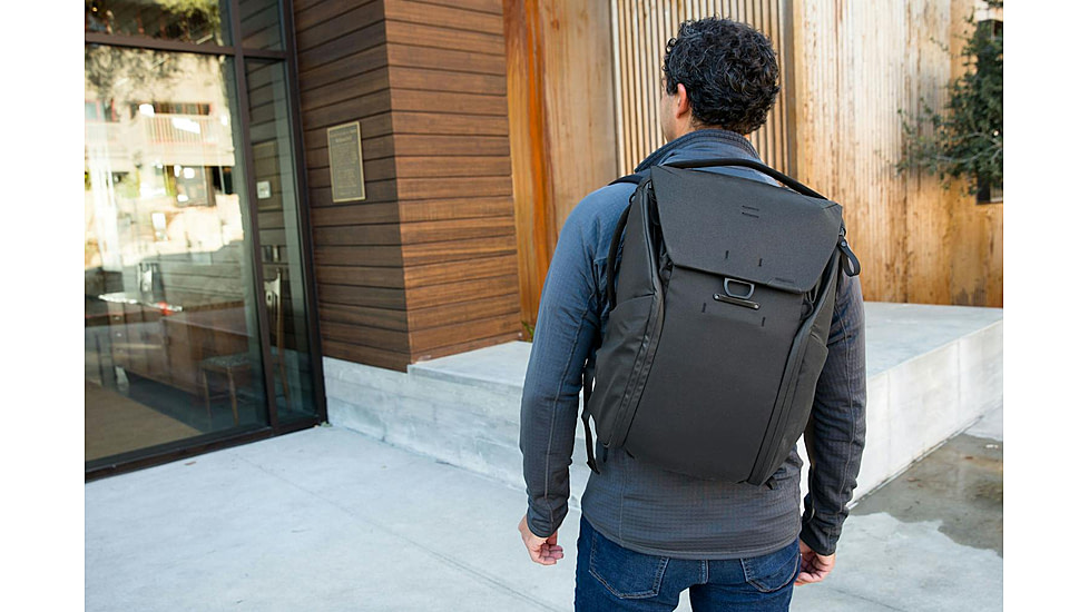 Peak Design Everyday V2 Backpack, 20 Liters, Black, BEDB-20-BK-3