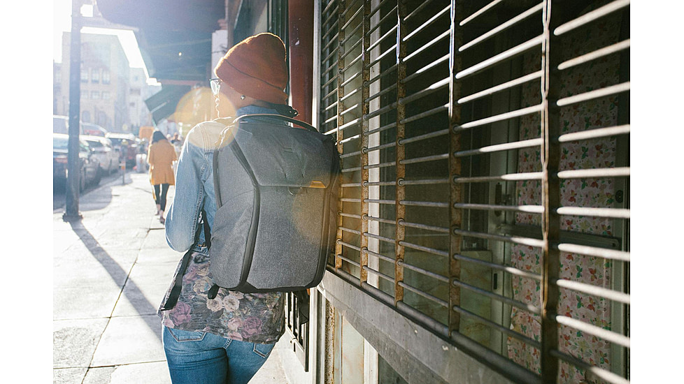 Peak Design Everyday V2 Backpack, 20 Liters, Charcoal, BEDB-20-CH-3