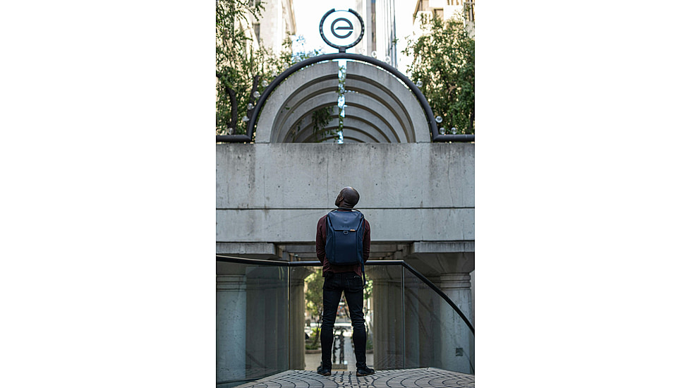 Peak Design Everyday V2 Backpack, 30 Liters, Midnight, BEDB-30-MN-3