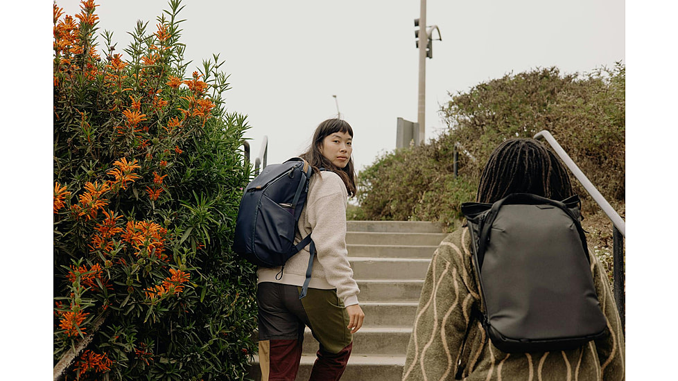 Peak Design Everyday V2 Backpack, 30 Liters, Midnight, BEDB-30-MN-3