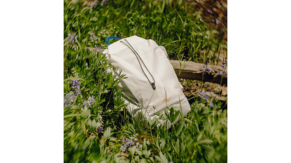 Peak Design Outdoor 25L Backpack, Cloud, BABP-25-CD-1