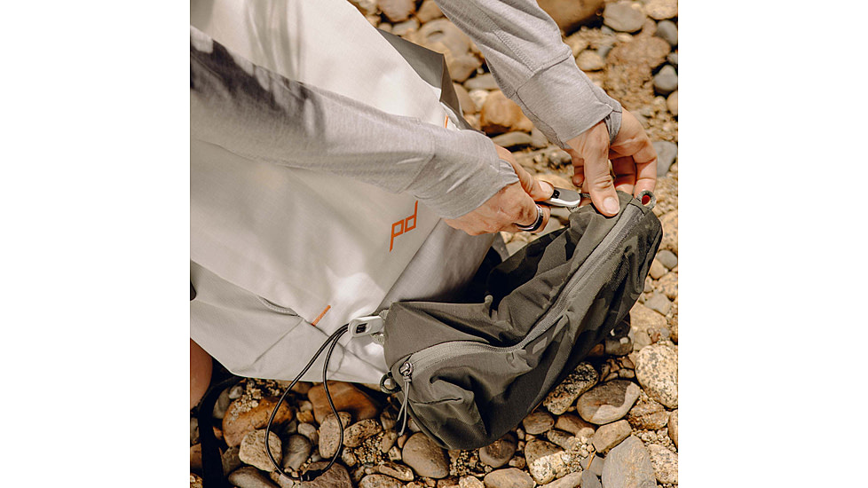 Peak Design Outdoor 25L Backpack, Cloud, BABP-25-CD-1