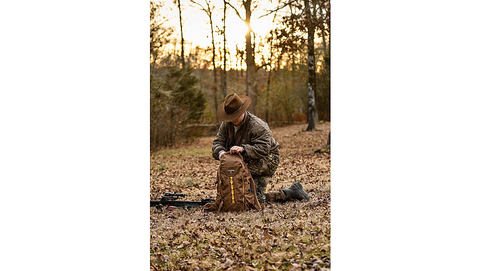 Tenzing Tzw Whitetail Day Pack, 2100 cubic in, Buckskin Tan, TZG-TNZW-2100-BST