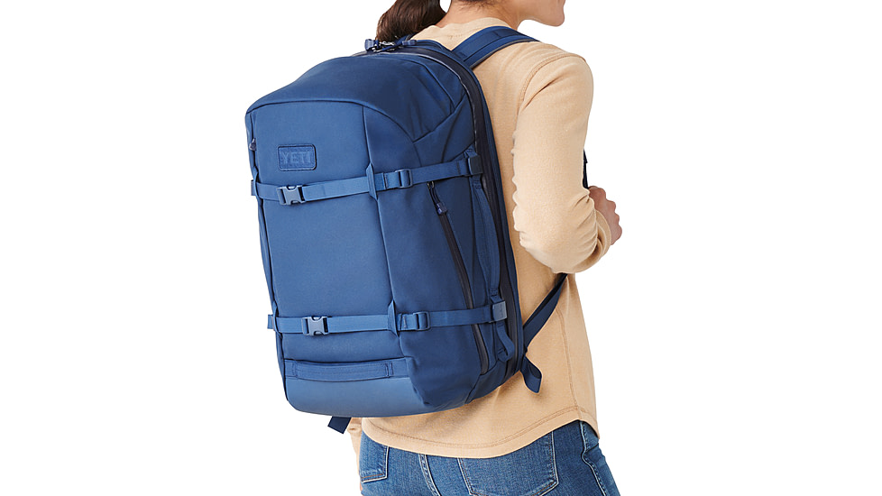 Yeti Crossroads Backpack 35L Navy, Navy, 35 L, 26010000282