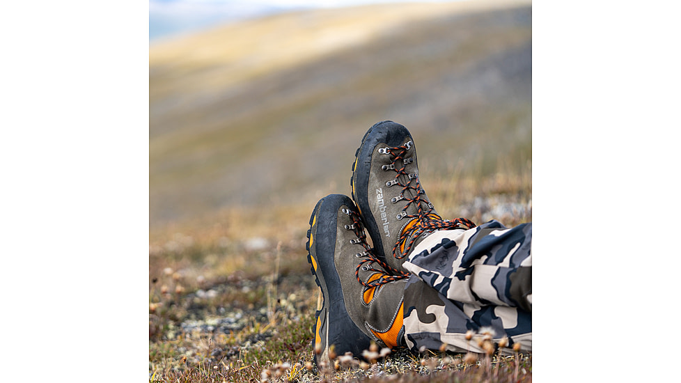 Zamberlan 2092 Mountain Trek GTX RR Mountaineering Shoes - Mens, GO, 10, 2092ZGOM-10