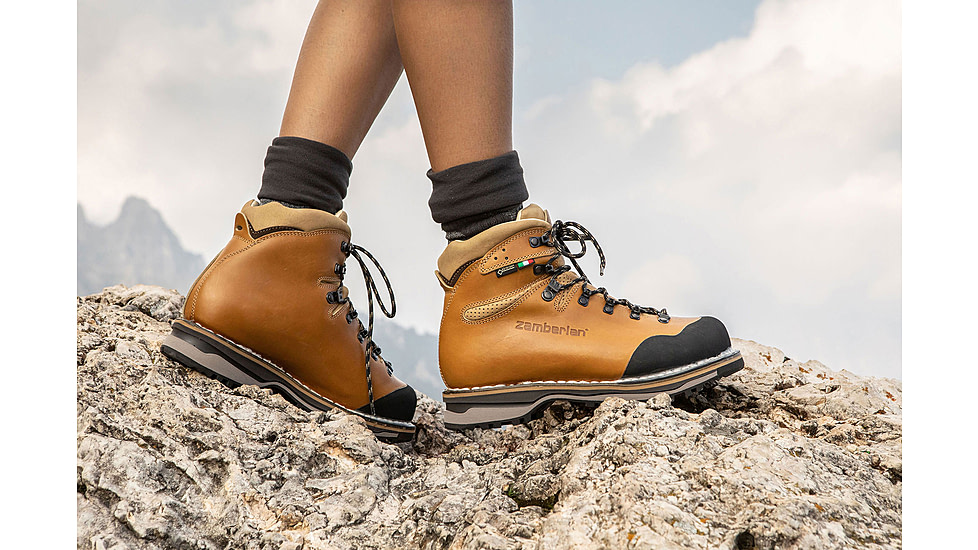 Zamberlan Tofane NW GTX RR Backpacking Shoes - Womens, PFAS-Free, Waxed Camel, 8.5, 1025ZCMW-40.5-8.5