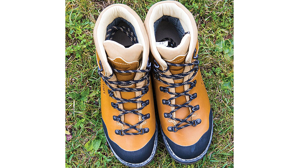 Zamberlan Tofane NW GTX RR Backpacking Shoes - Womens, PFAS-Free, Waxed Camel, 8.5, 1025ZCMW-40.5-8.5