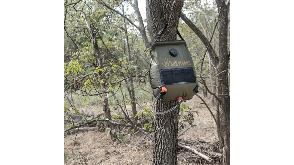 12 Survivors 5 Gallon Solar Shower TS79000