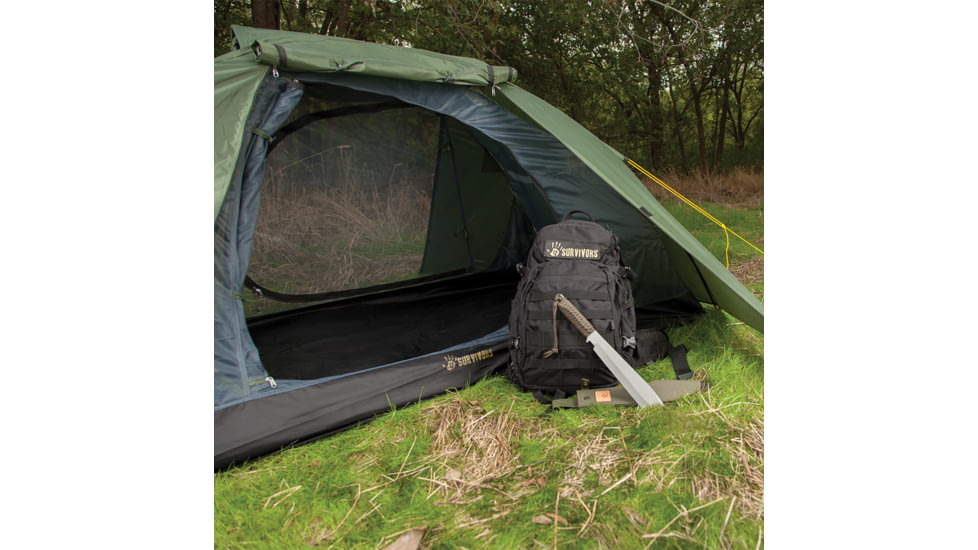 12 Survivors E.O.D End of Days Backpack Black TS41000B