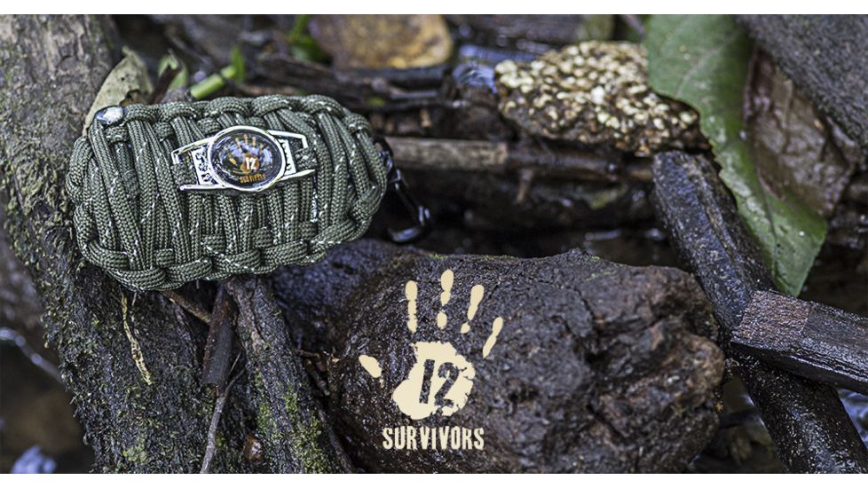 12 Survivors Fish and Fire Emergency Kit - Fishing line,Hooks,Floats,Swivels,Weights,Alcohol Pad,Fire Starter,Knife Blade,Foil,Tinder,Cord TS24000