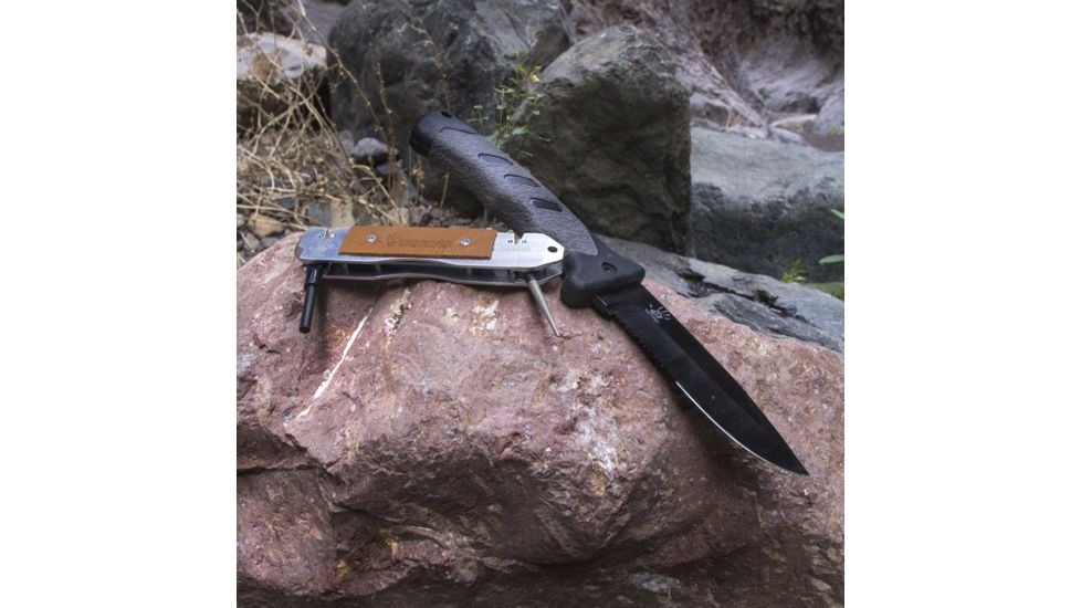 12 Survivors Knife Sharpener &amp; Fire Starter TS76001