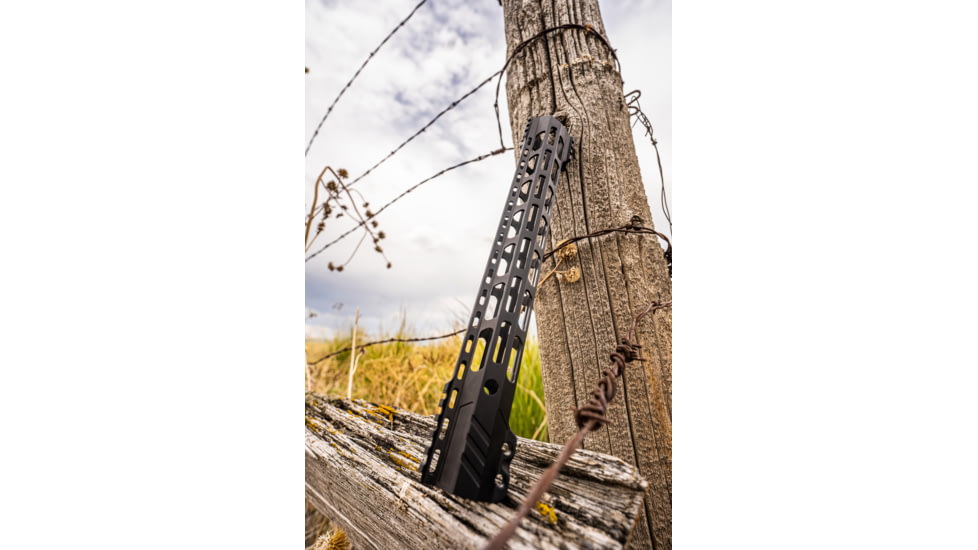 3rd Gen Tactical AR-15 Handguard with Flat Picatinny Rail, Black Anodize, 15in, 3GTHG-01